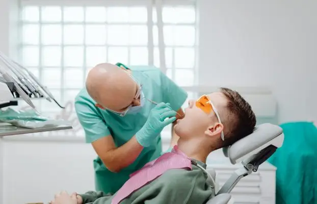 Zigoma Bölgesinde Kemik Ağrısı Neyin Habercisi Olabilir?