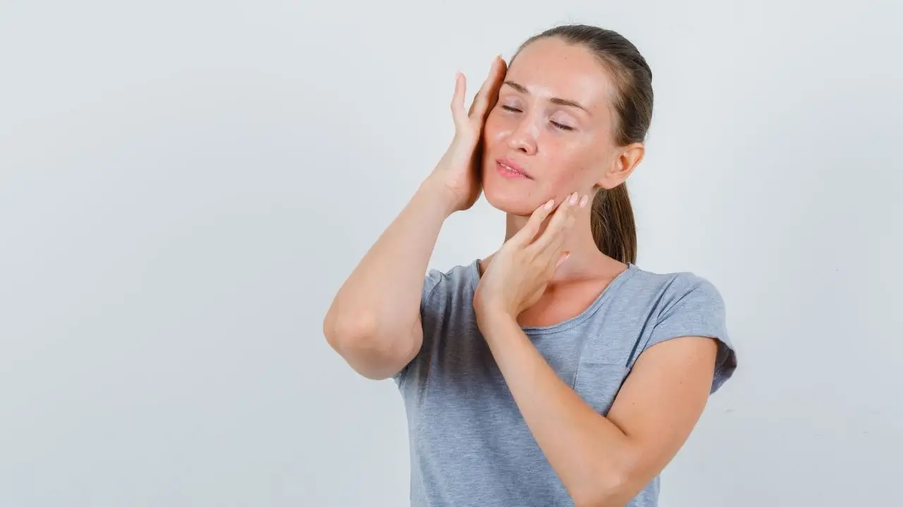 Common Symptoms of Temporomandibular Joint Disorders